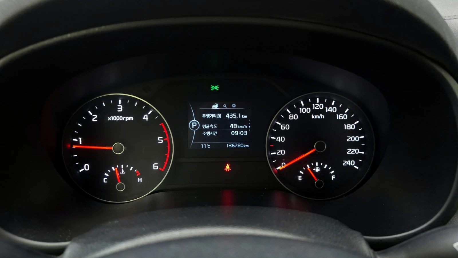 Kia Sportage 2.0 4WD NOBLESSE autogeorge.com , снимка 8 - Автомобили и джипове - 54135685