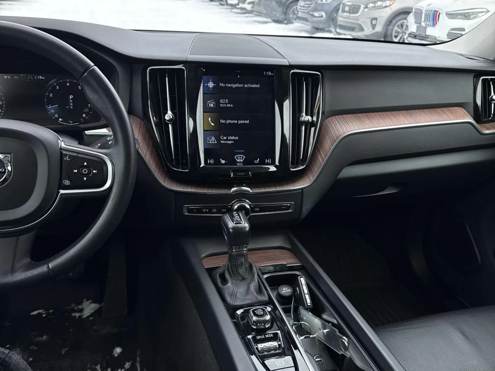 Volvo XC60 Momentum * * CARFAX * * АВТО КРЕДИТ * * , снимка 9 - Автомобили и джипове - 54178079