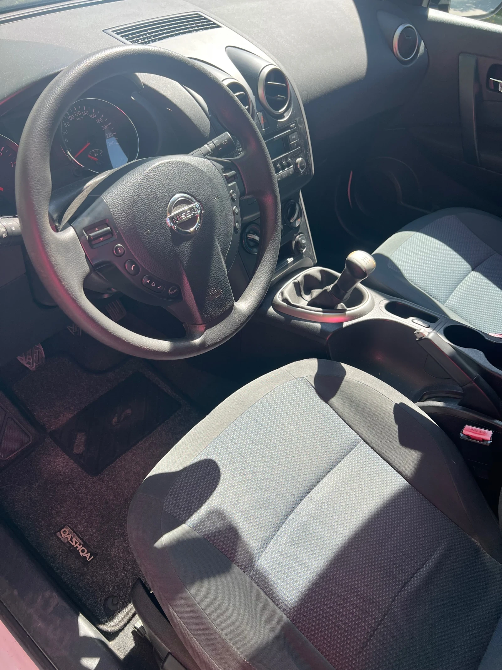 Nissan Qashqai 1.6 gaz, снимка 5 - Автомобили и джипове - 54284882