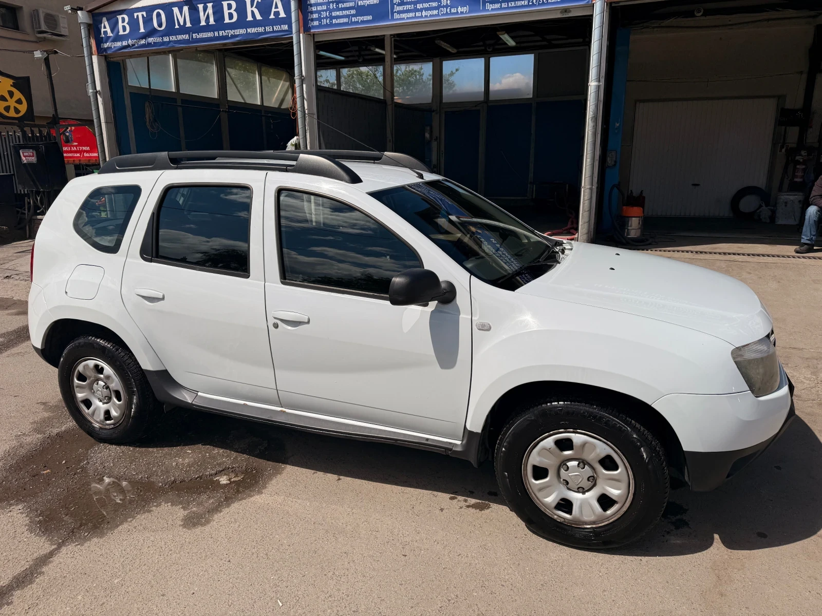 Dacia Duster, снимка 5 - Автомобили и джипове - 54398555