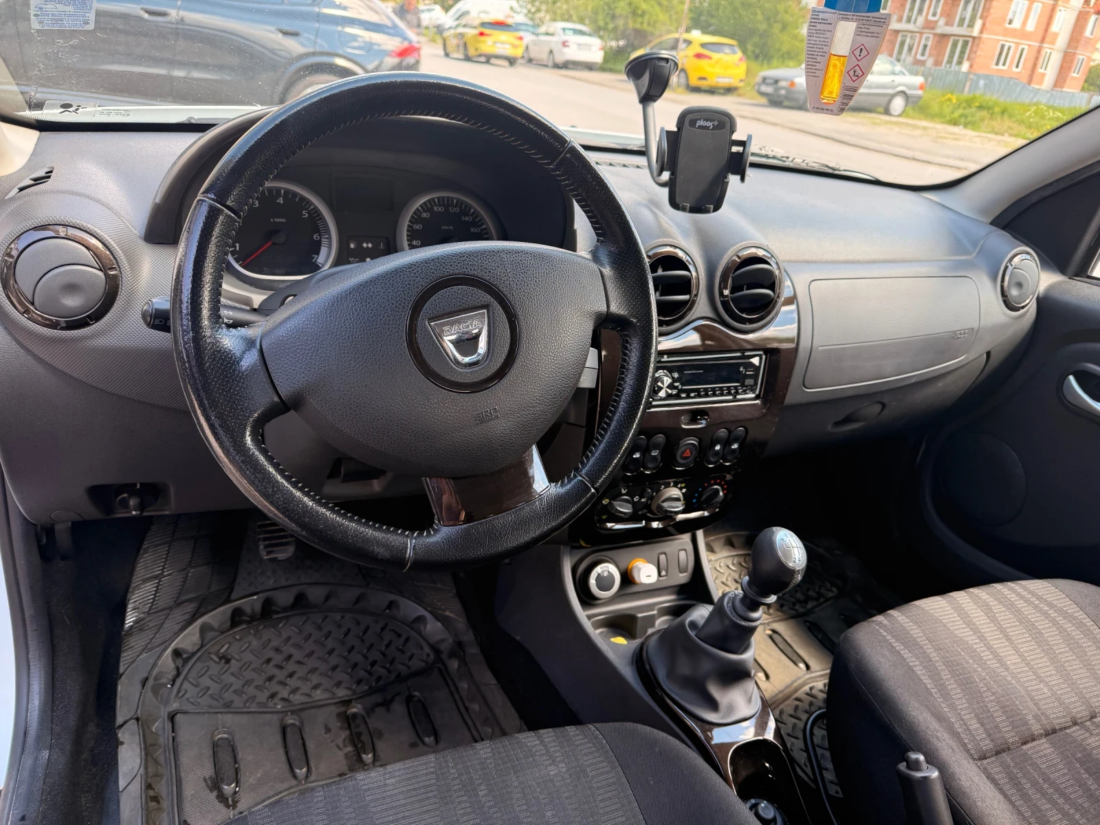 Dacia Duster, снимка 7 - Автомобили и джипове - 54398555