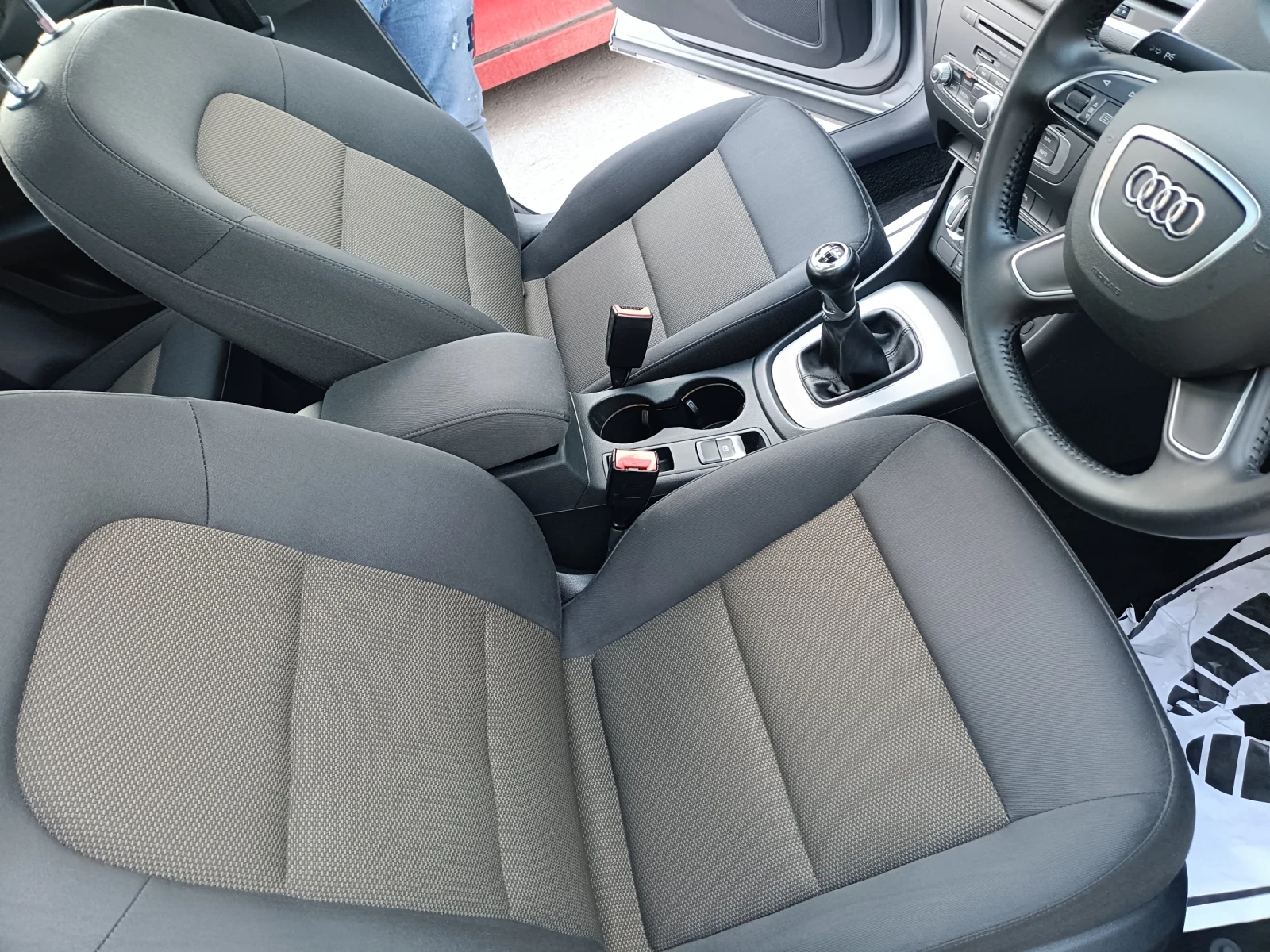 Audi Q3, снимка 10 - Автомобили и джипове - 54435597
