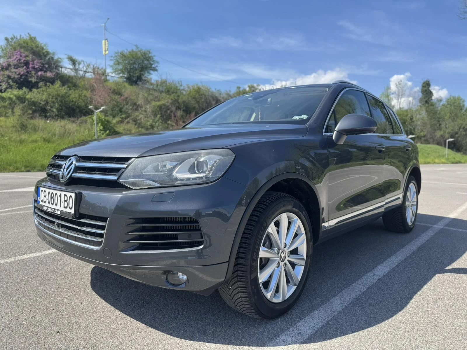 VW Touareg 3.0 TDI, снимка 2 - Автомобили и джипове - 54683461
