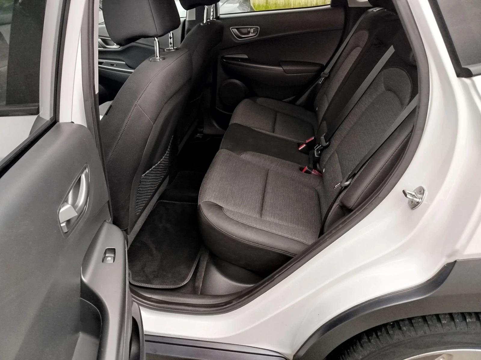 Hyundai Kona 66хил.км.Bluelink, снимка 10 - Автомобили и джипове - 54768930