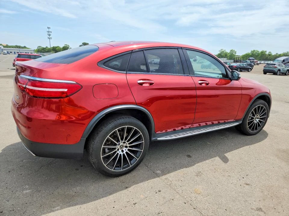 Mercedes-Benz GLC 300 COUPE * КЛИП НА МОТОРА * АВТОКРЕДИТ, снимка 4 - Автомобили и джипове - 55201183