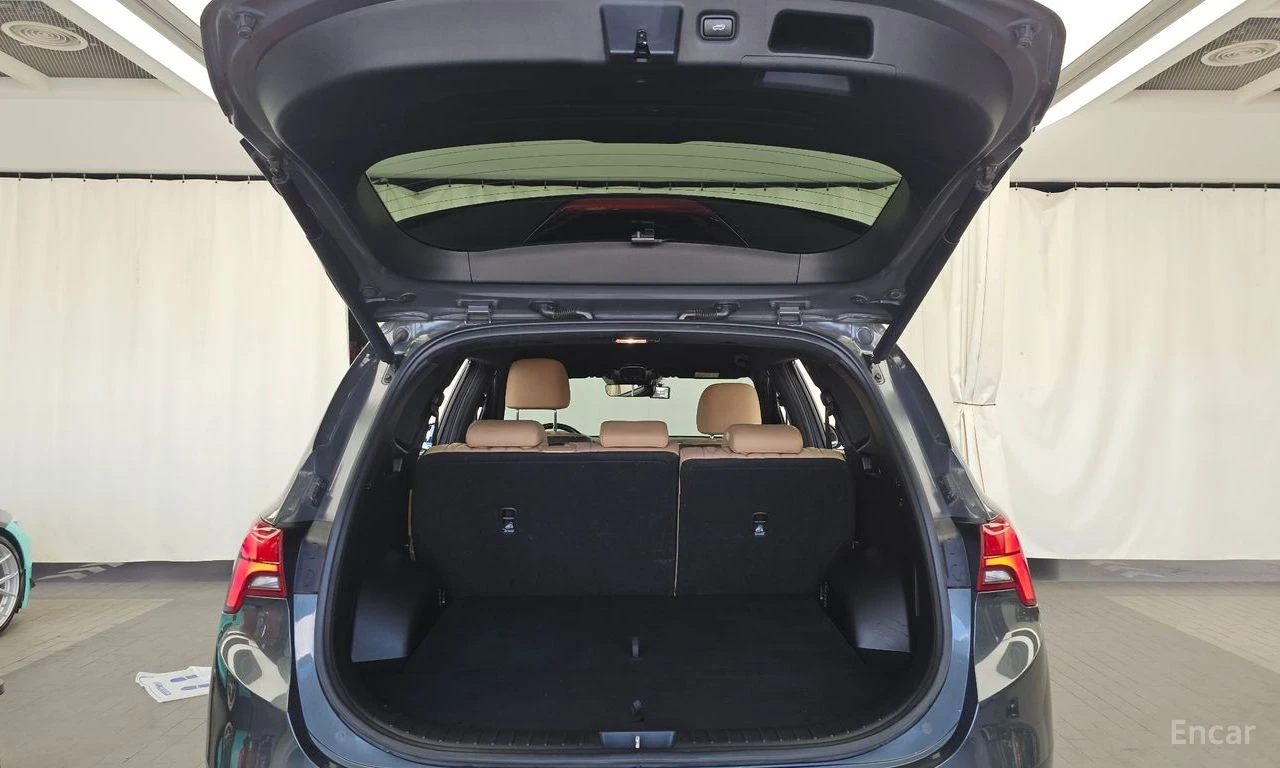 Hyundai Santa fe 2.5T* CALLIGRAPHY* DISTRONIC* HEAD UP* ОБДУХВАНЕ, снимка 7 - Автомобили и джипове - 55234650