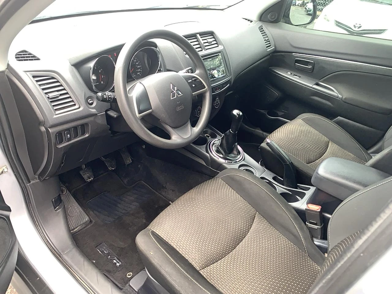 Mitsubishi ASX * РЪЧНА КУТИЯ, снимка 5 - Автомобили и джипове - 55430844