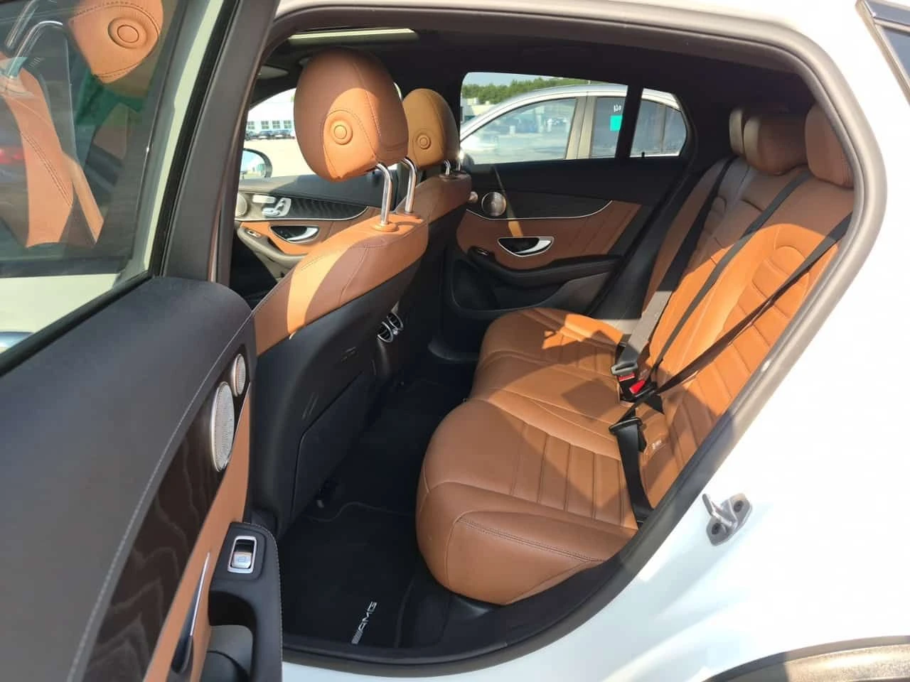 Mercedes-Benz GLC 43 AMG  DISTRONIC / 360 / 2 КЛЮЧА , снимка 13 - Автомобили и джипове - 55435133