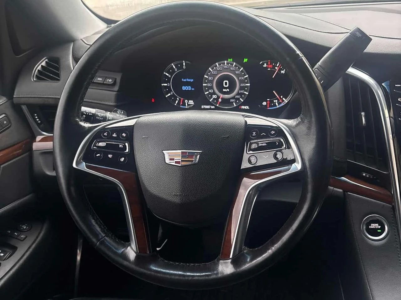 Cadillac Escalade * Luxury * CARFAX * ЦЕНА ДО БГ, снимка 5 - Автомобили и джипове - 56741176