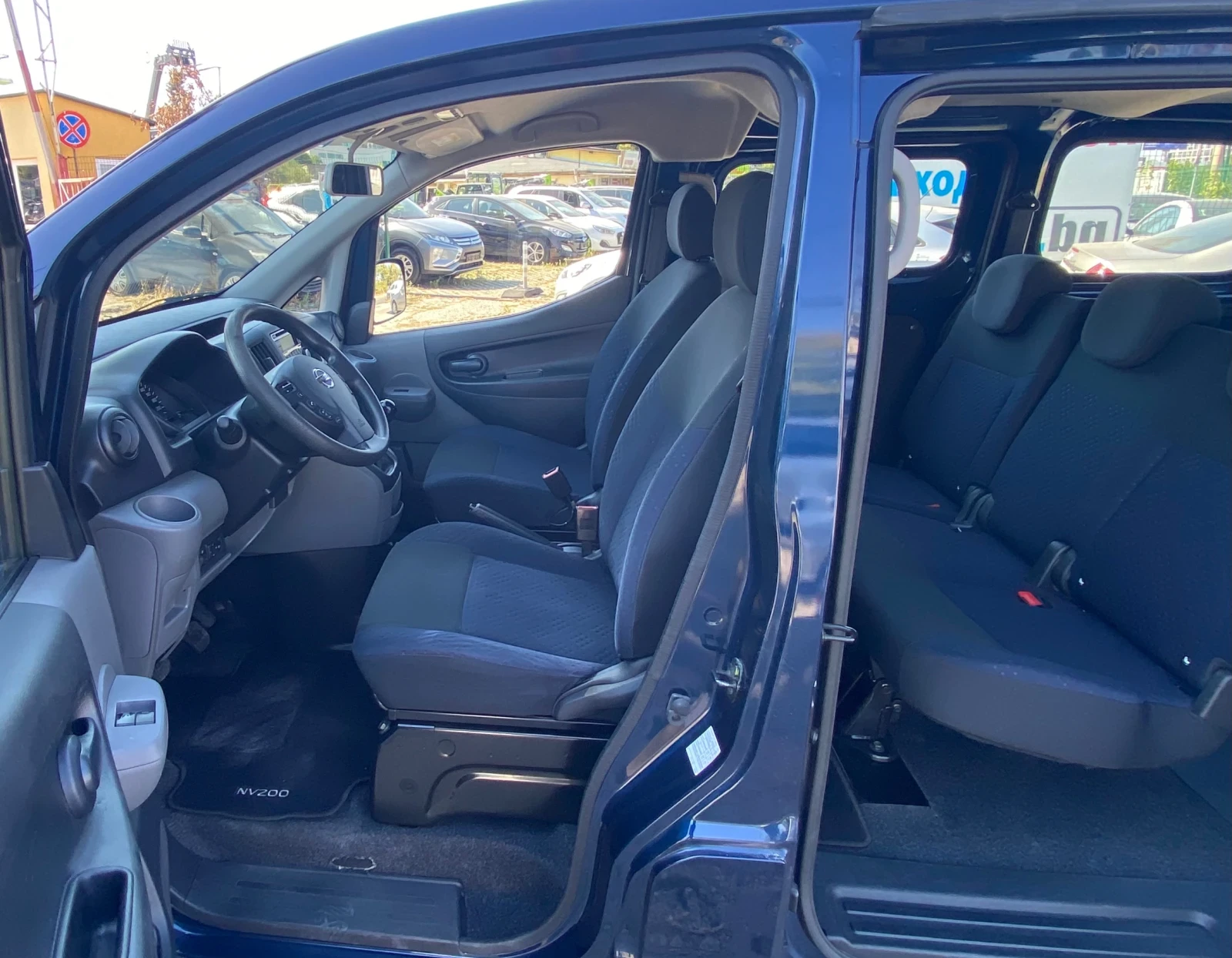 Nissan NV200 1.6-16v Бензин-Евро 5-2015 год., снимка 7 - Бусове и автобуси - 56010280