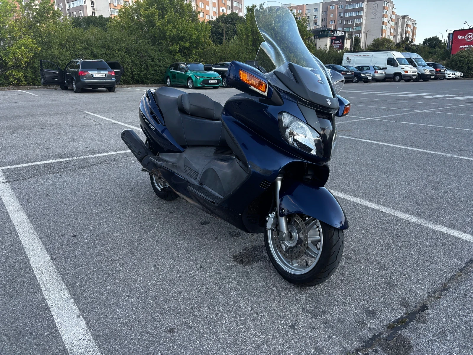Suzuki Burgman AN 650