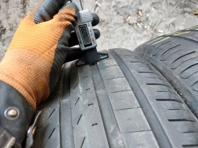 Гуми Летни 275/40R18, снимка 3 - Гуми и джанти - 41209488