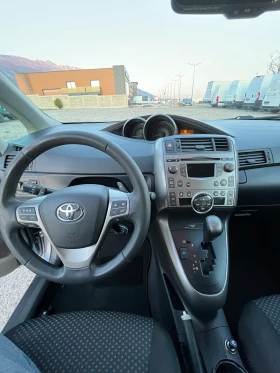 Toyota Verso 2.2 D4D AUTOMAT, снимка 15