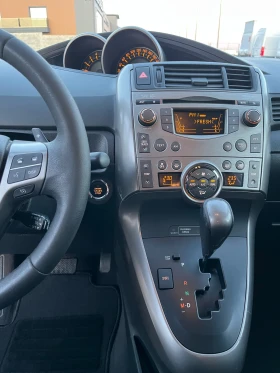 Toyota Verso 2.2 D4D AUTOMAT, снимка 17