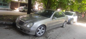 Mercedes-Benz E 320, снимка 7