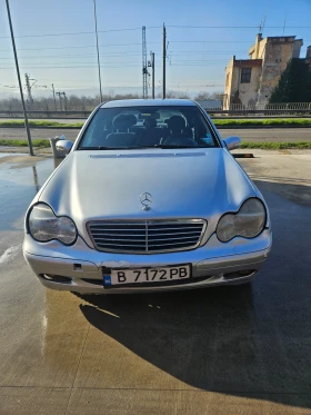 Mercedes-Benz C 220, снимка 1