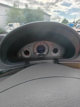 Mercedes-Benz E 320 - 2500 € / 4889.57 лв. - 56678005 14