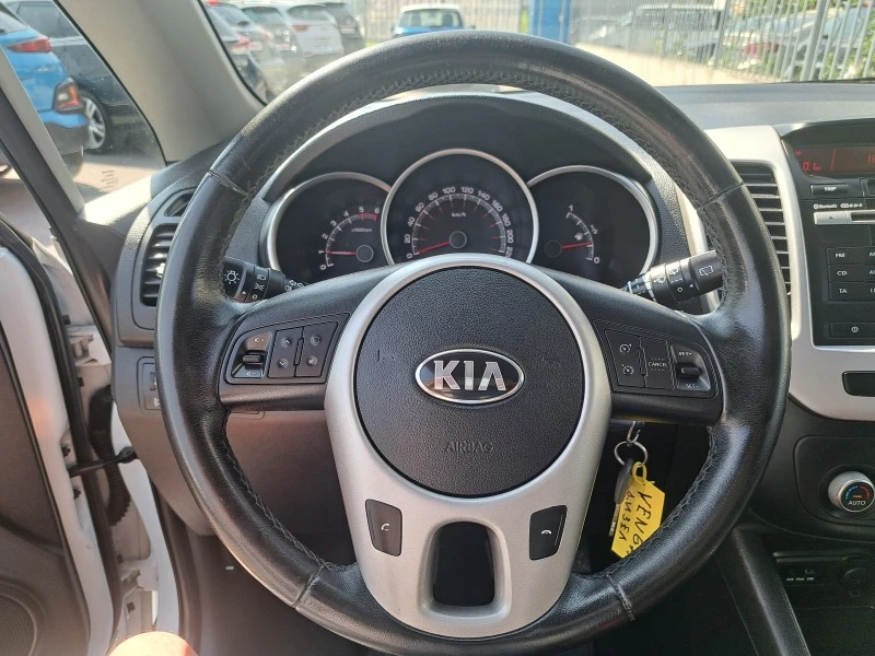 Kia Venga 1.6CRDI-EU6-6ск.-FACE LIFT, снимка 10 - Автомобили и джипове - 46255516