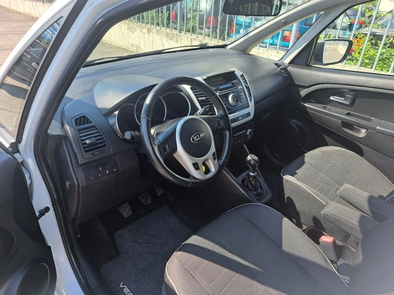 Kia Venga 1.6CRDI-EU6-6ск.-FACE LIFT, снимка 5 - Автомобили и джипове - 46255516