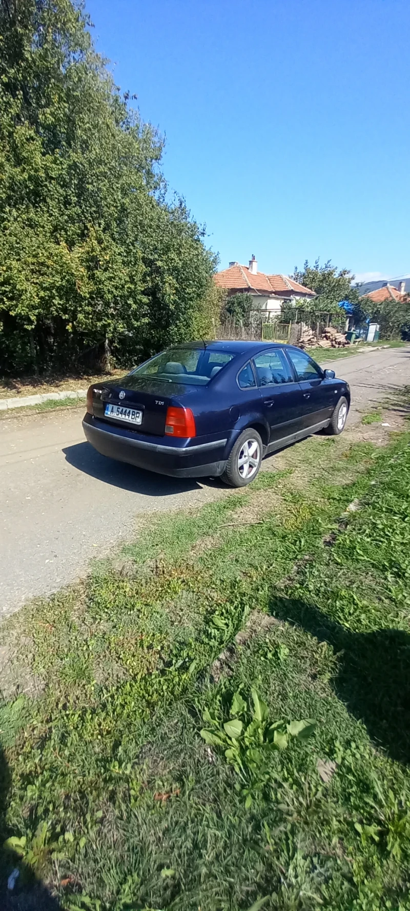 VW Passat, снимка 5 - Автомобили и джипове - 47440930