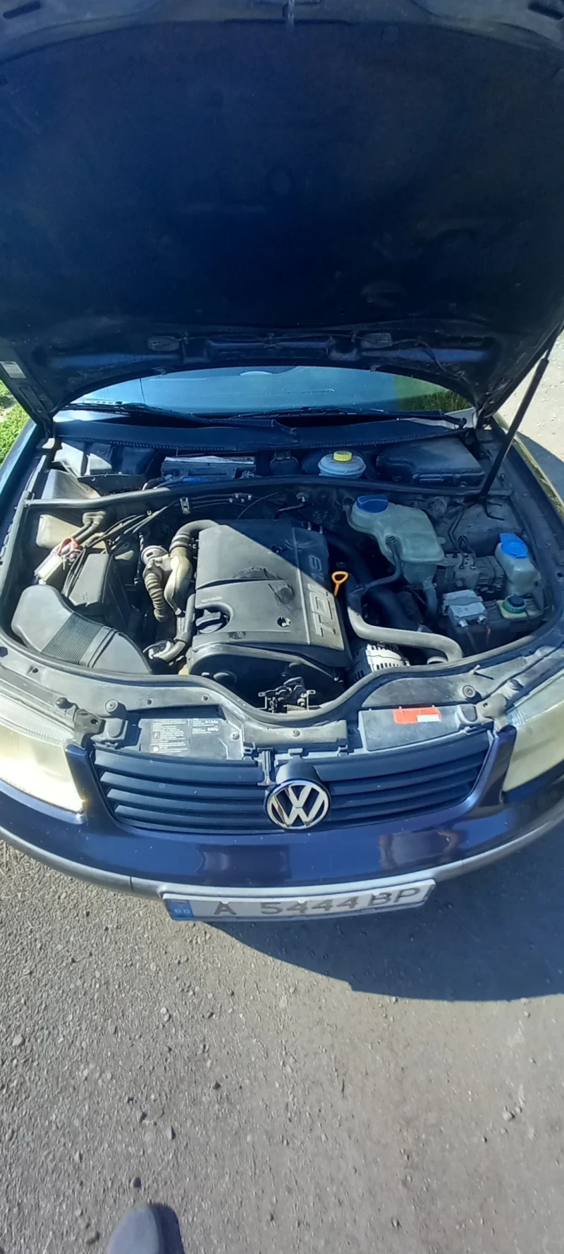 VW Passat, снимка 7 - Автомобили и джипове - 47440930