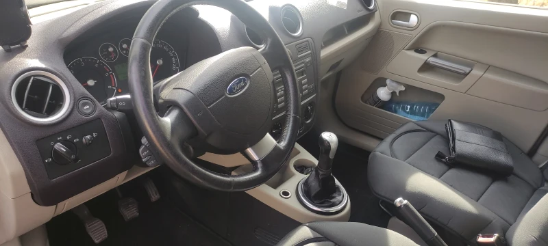 Ford Fusion, снимка 11 - Автомобили и джипове - 48099026