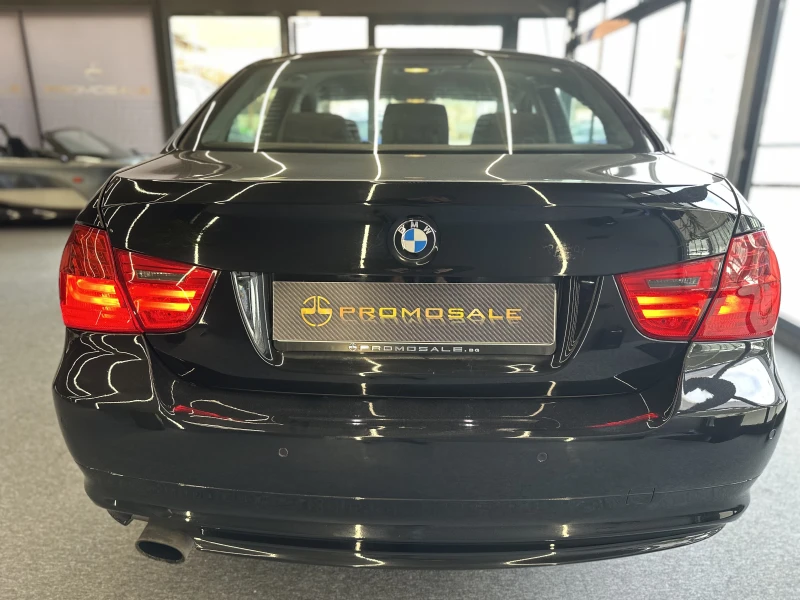 BMW 320 E90* Парктроник* Facelift* , снимка 4 - Автомобили и джипове - 49453918