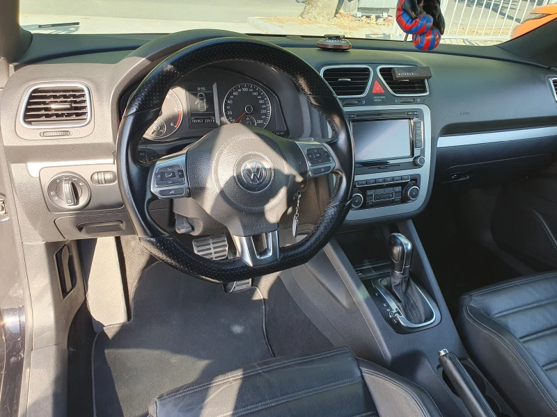 VW Scirocco 2.0/170ks, снимка 12 - Автомобили и джипове - 51131523