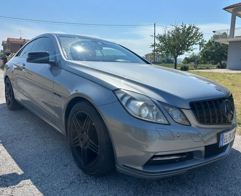 Mercedes-Benz E 220 Cdi, снимка 2 - Автомобили и джипове - 51396734