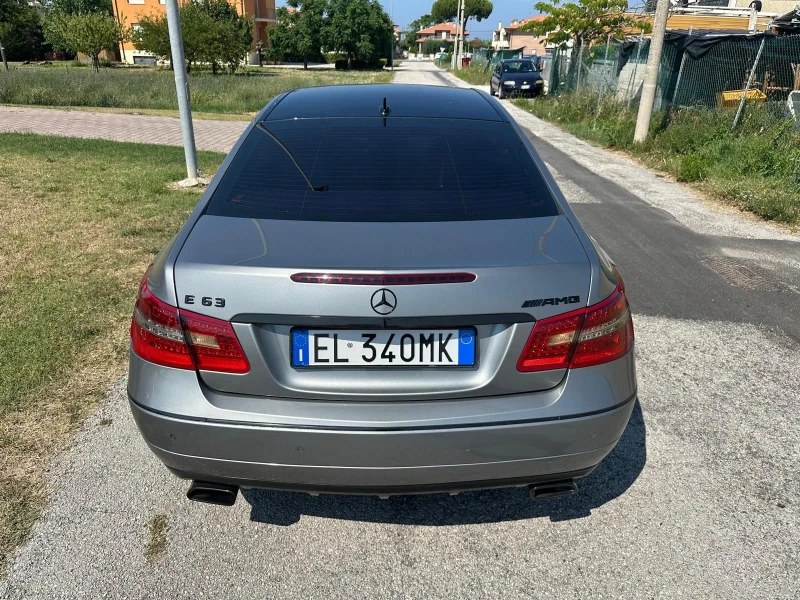 Mercedes-Benz E 220 Cdi, снимка 10 - Автомобили и джипове - 51396734
