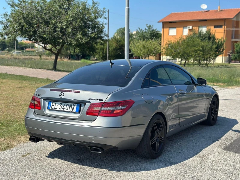 Mercedes-Benz E 220 Cdi, снимка 4 - Автомобили и джипове - 51396734