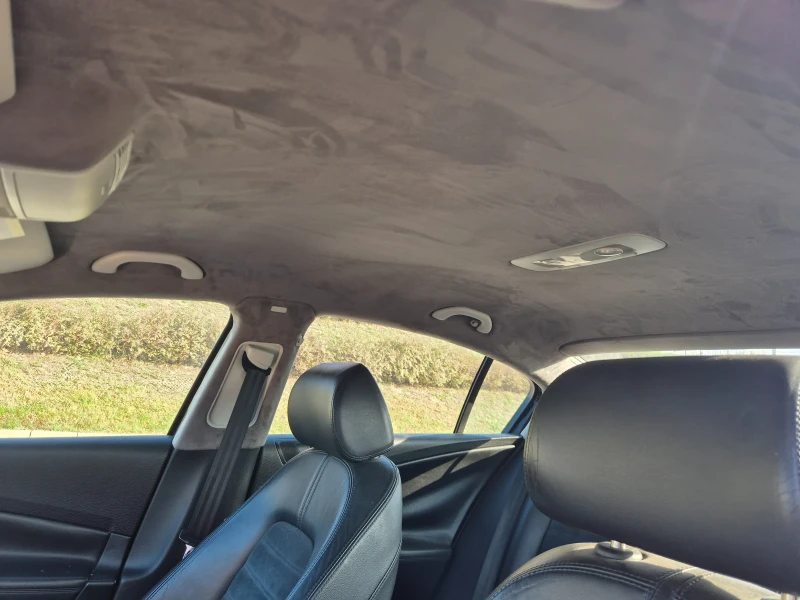 VW Passat 3.2 V6, снимка 8 - Автомобили и джипове - 52342882