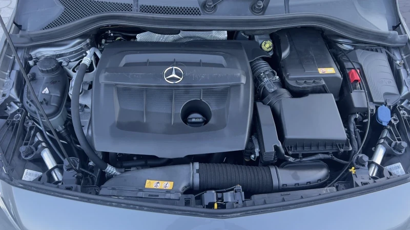 Mercedes-Benz B 180, снимка 16 - Автомобили и джипове - 52559678