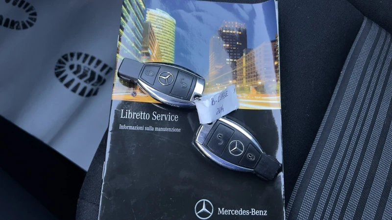 Mercedes-Benz B 180, снимка 12 - Автомобили и джипове - 52559678