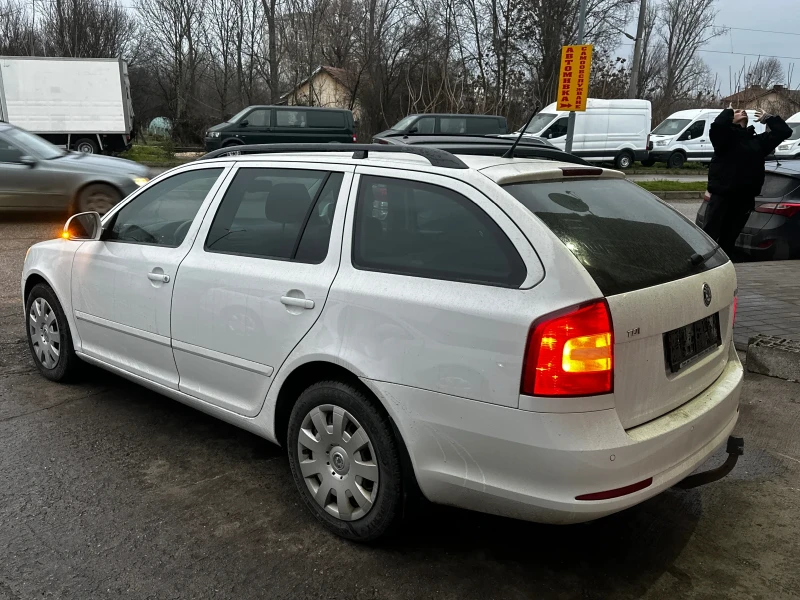 Skoda Octavia 1.6TDi DSG, снимка 5 - Автомобили и джипове - 52881993