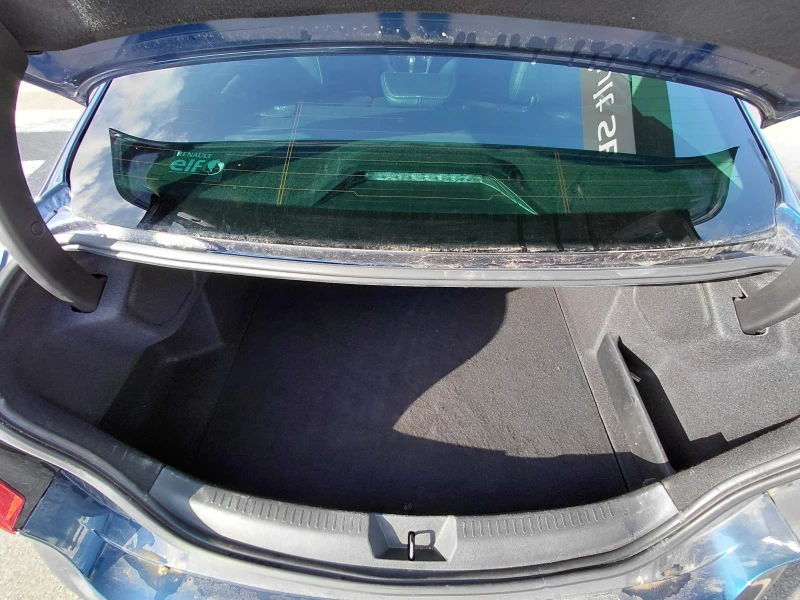 Renault Megane 1.3TCe/140к.с/Intens, снимка 17 - Автомобили и джипове - 53594574