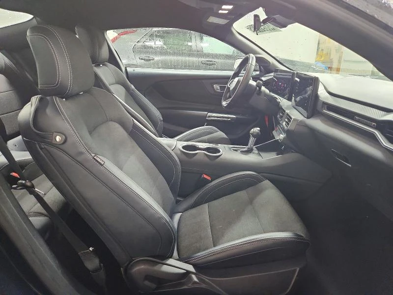 Ford Mustang 2.3L 4 REAR WHEEL DRIVE | Mobile.bg � ����������� 10