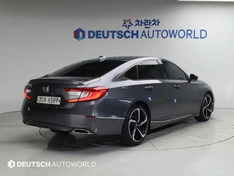 Honda Accord 2.0 Turbo Sports, снимка 2 - Автомобили и джипове - 55882347