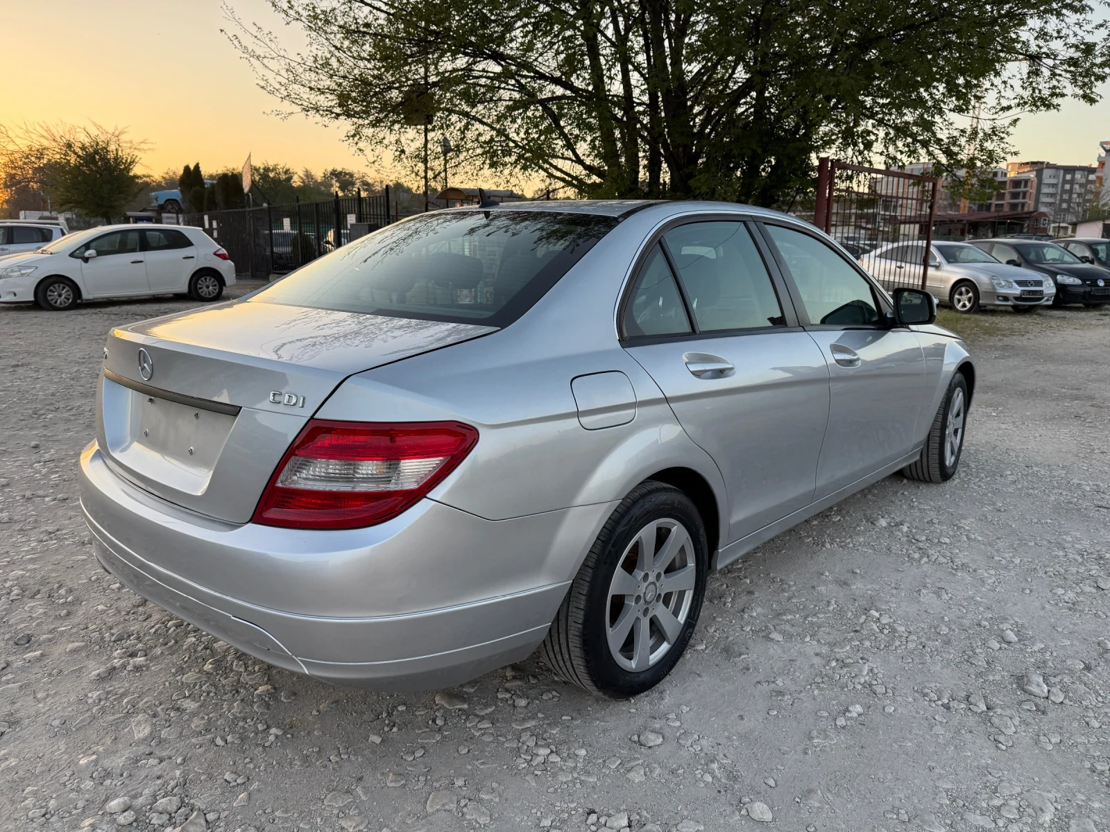 Mercedes-Benz C 220 CDi АВТОМАТИК - изображение 4