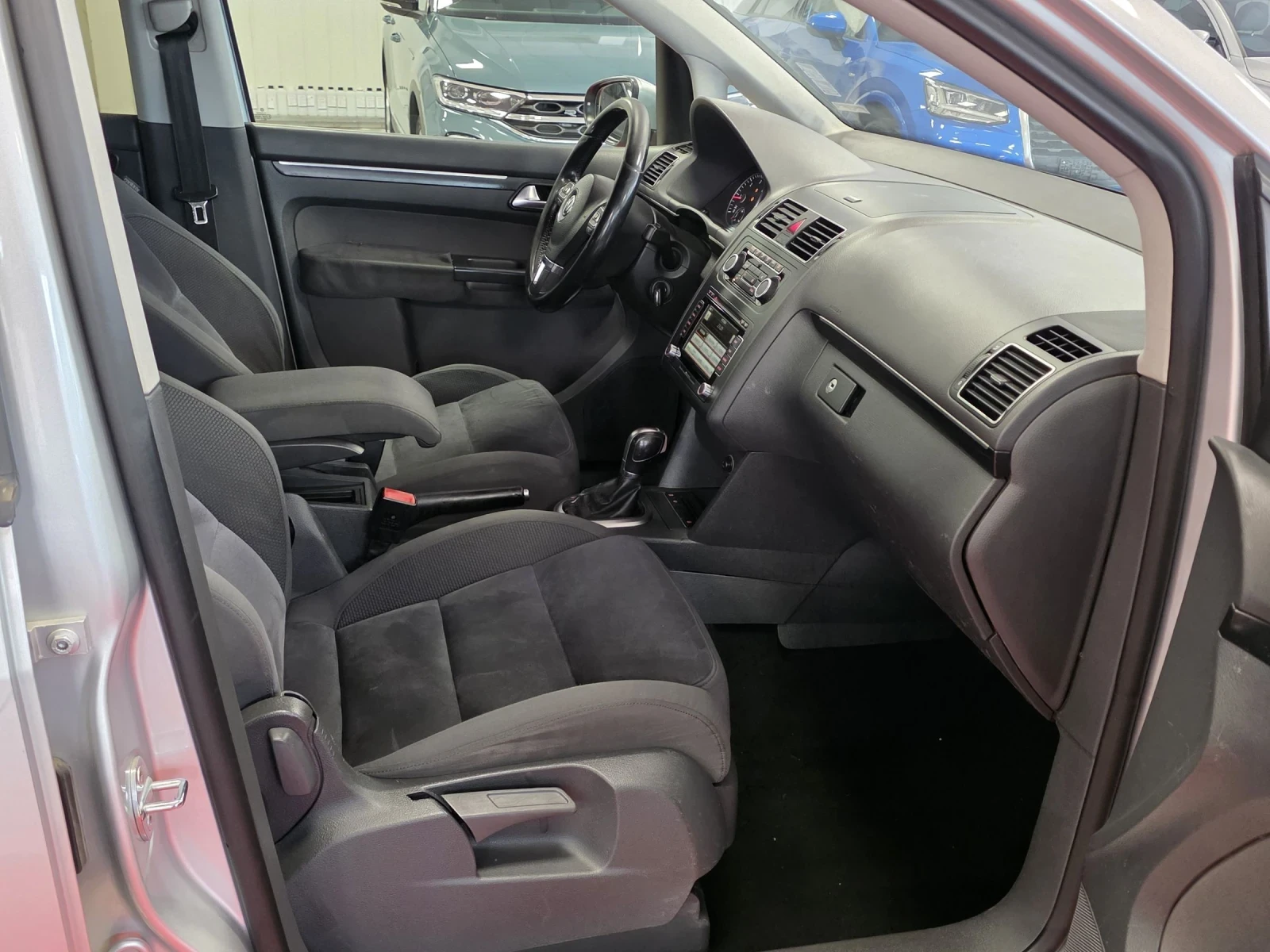 VW Touran 2.0TDI | DSG6 | Highline |     | Mobile.bg   13