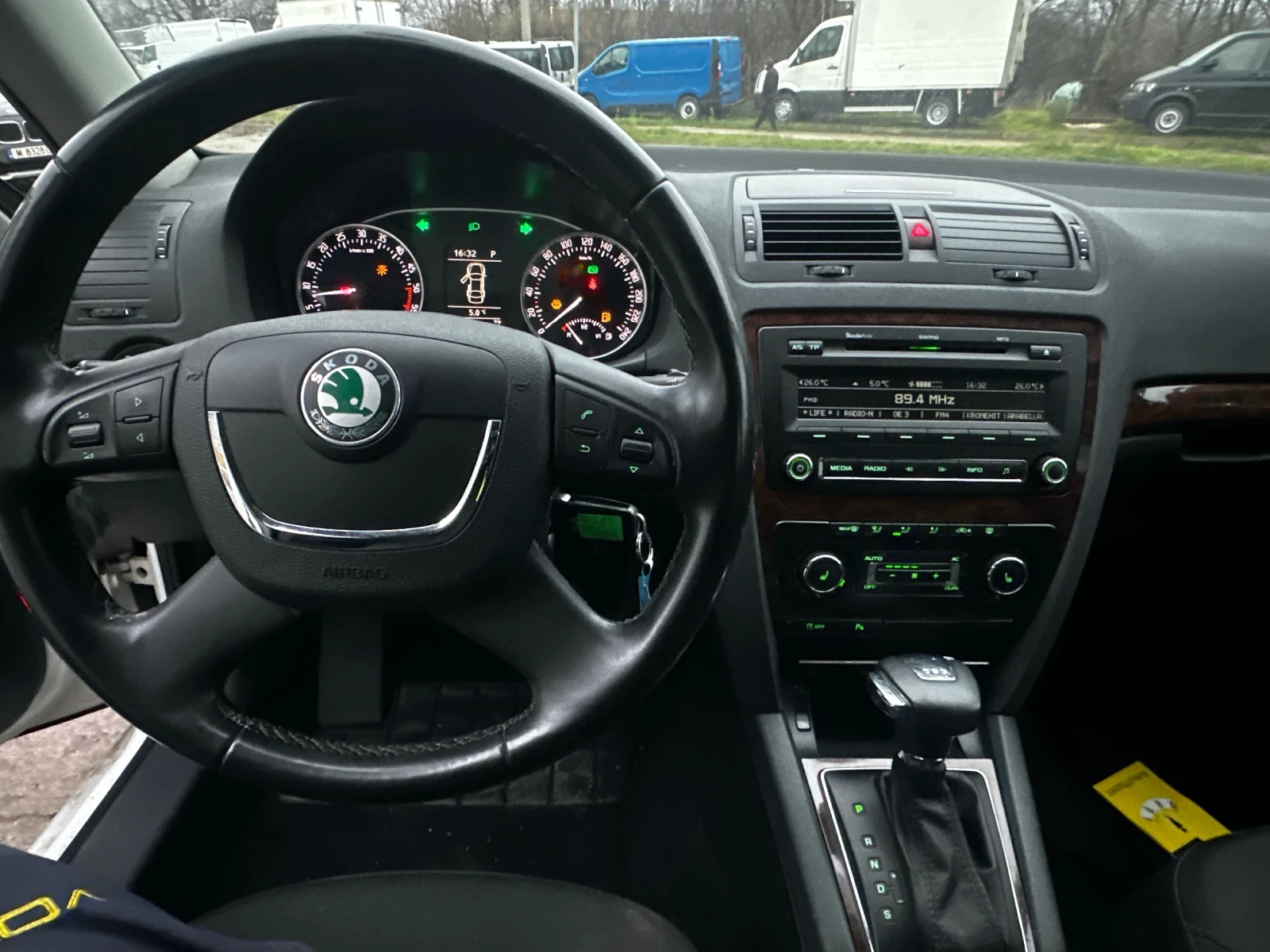 Skoda Octavia 1.6TDi DSG | Mobile.bg � ����������� 8