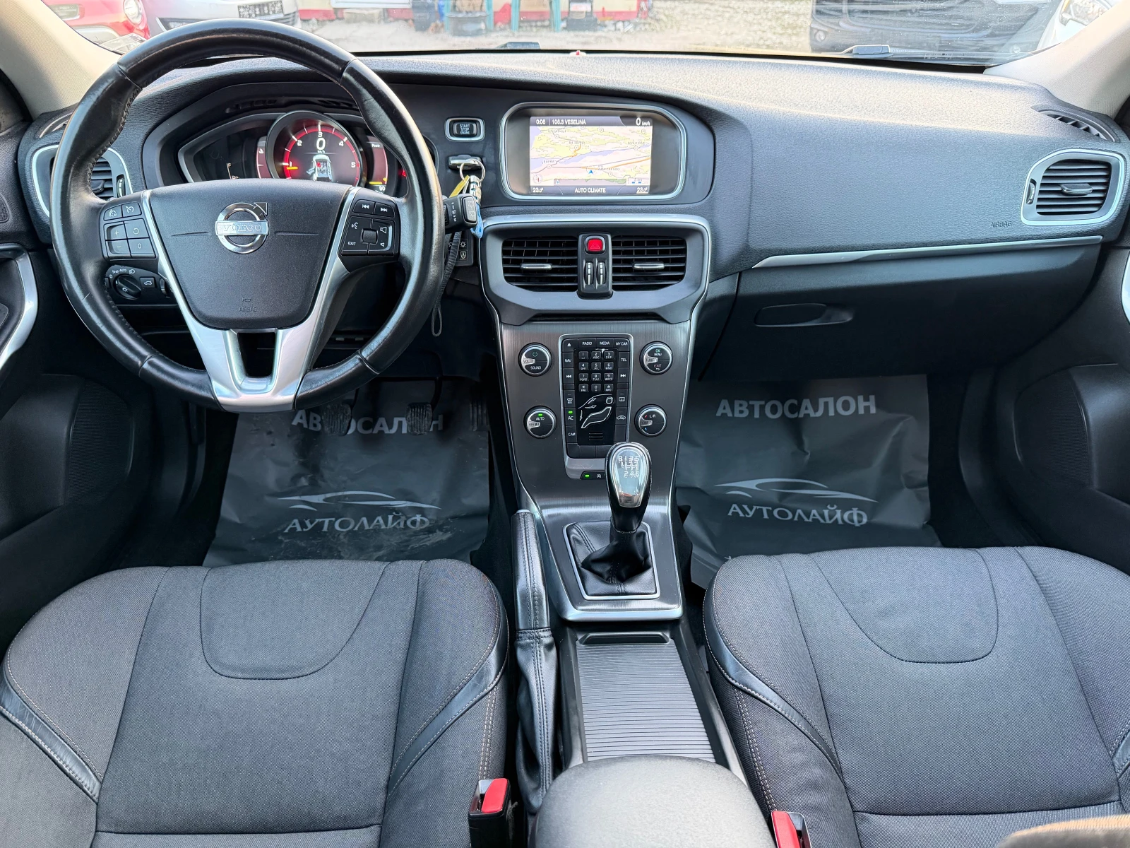 Volvo V40 Cross Country NAVI PANORAMA CAMERA - изображение 8