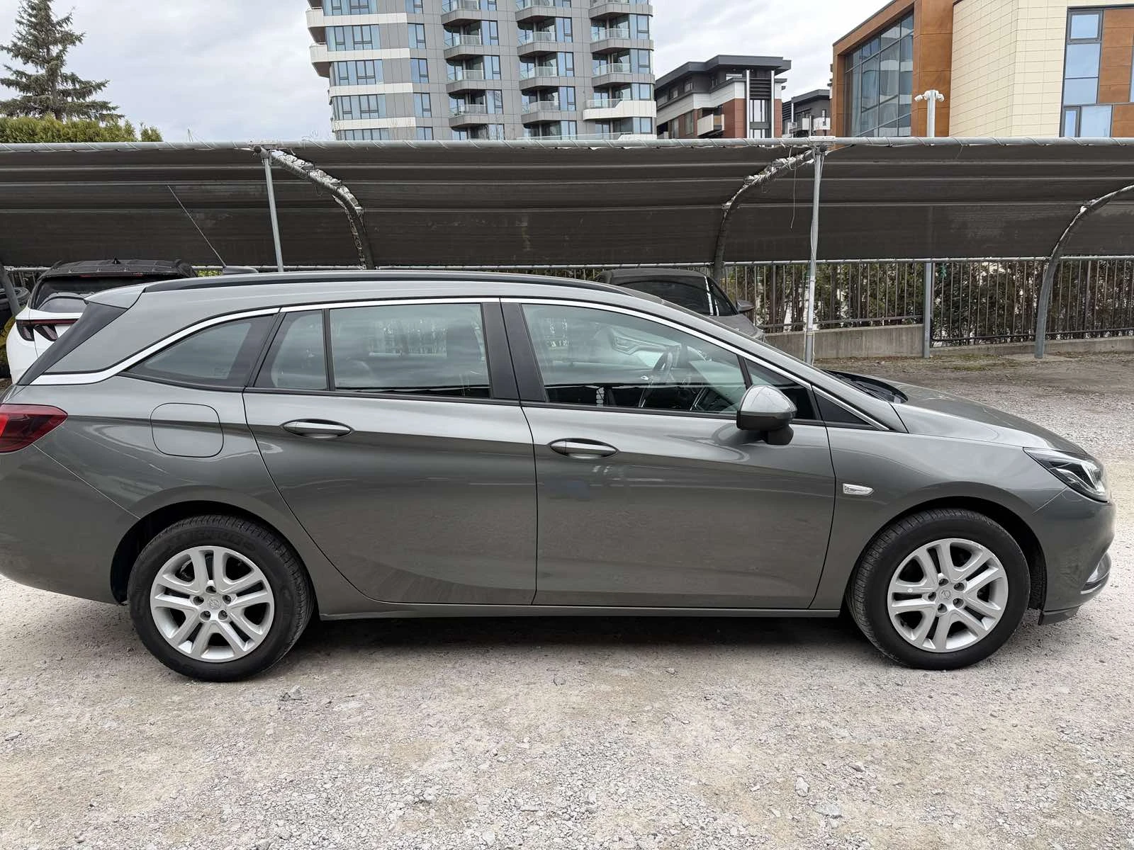 Opel Astra, снимка 4 - Автомобили и джипове - 53944787