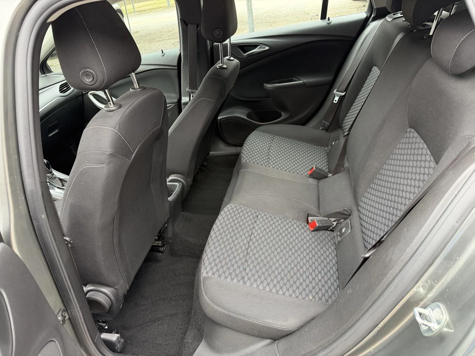 Opel Astra, снимка 11 - Автомобили и джипове - 53944787