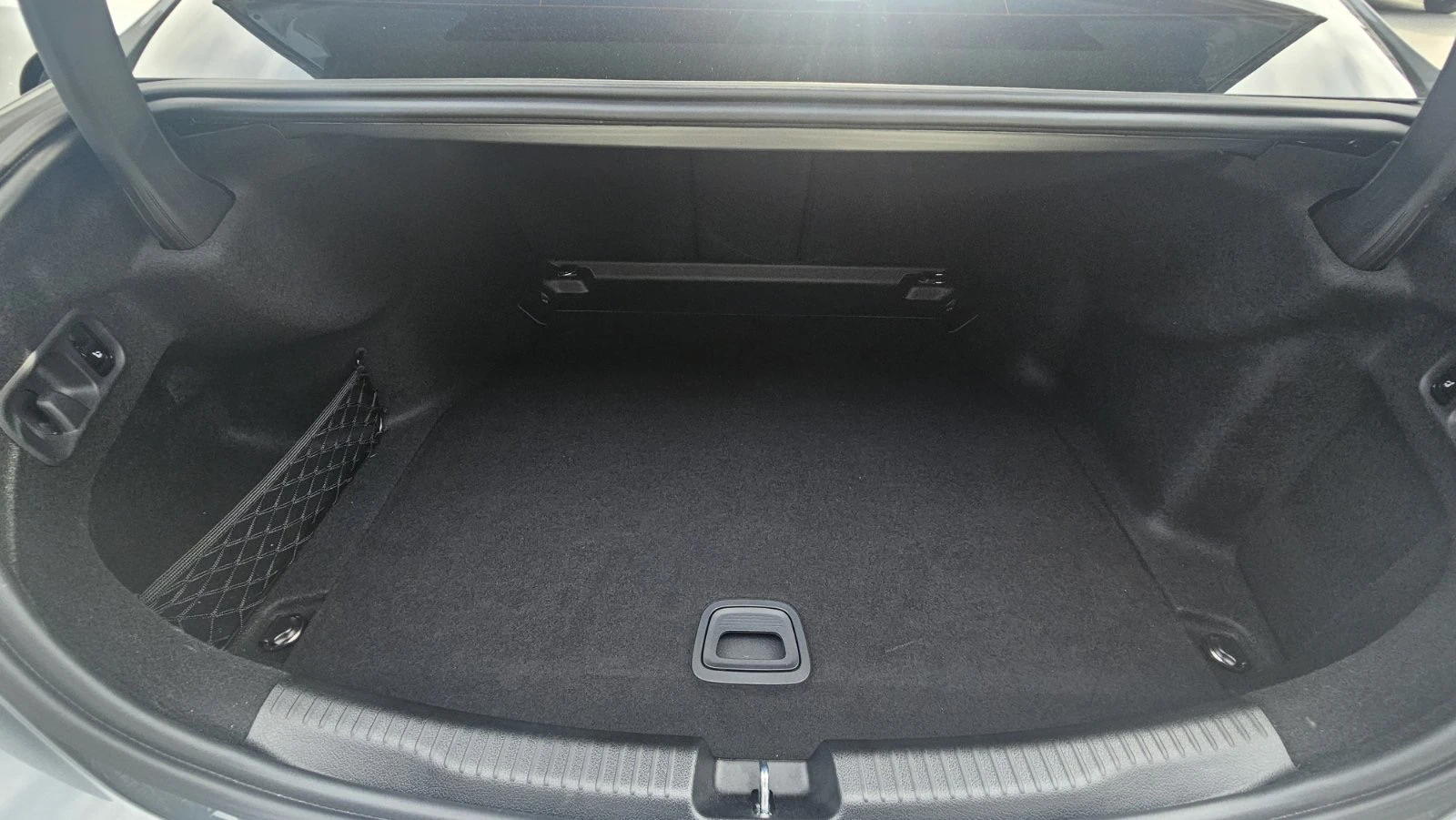 Mercedes-Benz C 220 d 4MATIC, снимка 8 - Автомобили и джипове - 54125806
