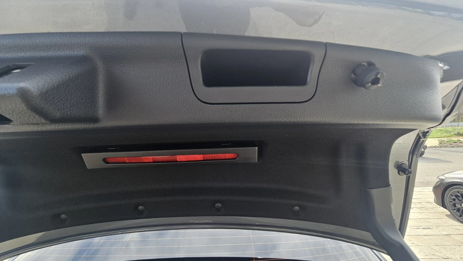 Mercedes-Benz C 220 d 4MATIC, снимка 9 - Автомобили и джипове - 54125806