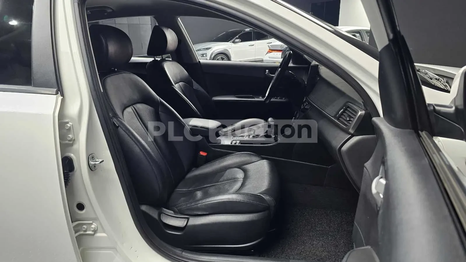 Kia K5 | Mobile.bg � ����������� 10