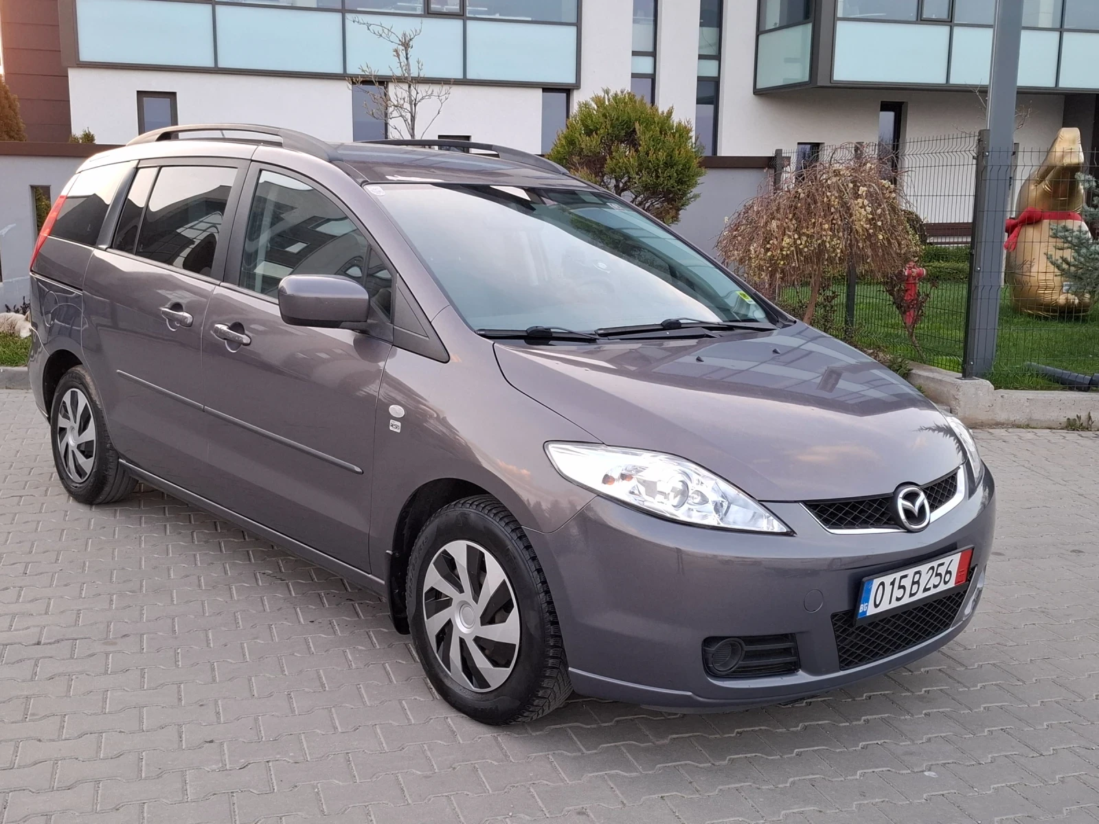 Mazda 5 1.8i* (116 кс)* FACELIFT* 7-MEСТЕН* НОВ ВНОС* * , снимка 10 - Автомобили и джипове - 54196069