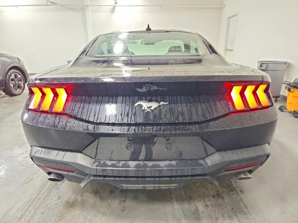 Ford Mustang 2.3L 4 REAR WHEEL DRIVE | Mobile.bg � ����������� 6