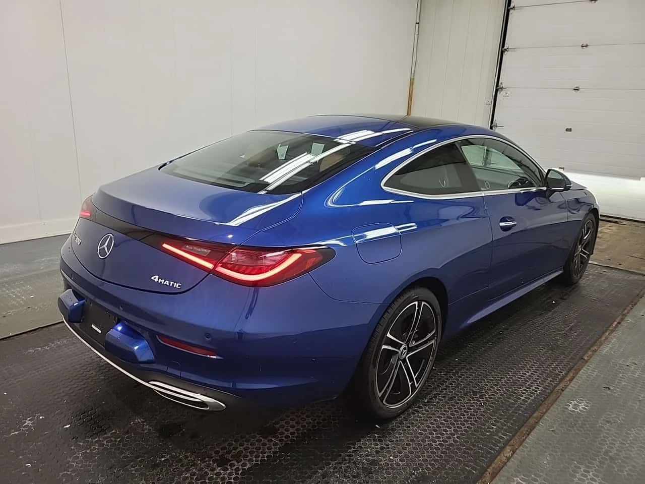 Mercedes-Benz CLE 300 * CARFAX * �������� * 2 ����� * 360 ������ *  | Mobile.bg � ����������� 3
